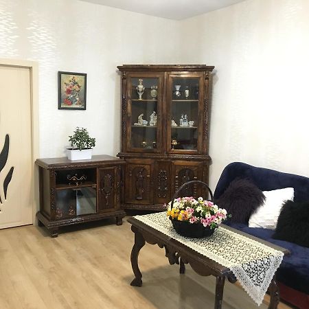 Newly Renovated House Apartment Tbilisi Bagian luar foto