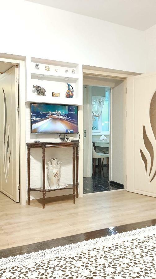 Newly Renovated House Apartment Tbilisi Bagian luar foto